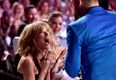 Timberlake and Swift switch roles at music awards show