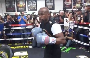 Video: Mayweather looks mean and lean hitting the mitts during open workout