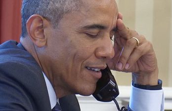 Obama calls mothers to say thanks in surprise gesture