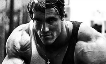 This split screen of Arnold Schwarzenegger and Aussie Mr Universe is unbelievable