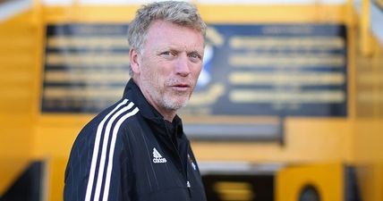 David Moyes’ defenders redefine the term ‘Clear it’ with this comical goal (Video)