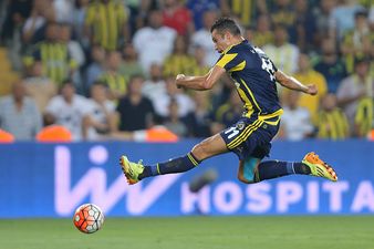 Robin van Persie scored this controversial first goal for Fenerbahce (video)