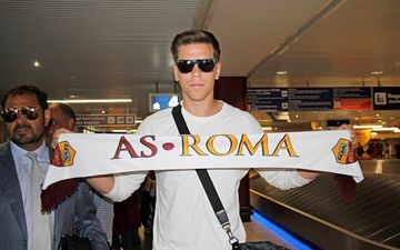 Wojciech Szczesny reminds Arsenal of his worth with tremendous double-save for Roma (Video)