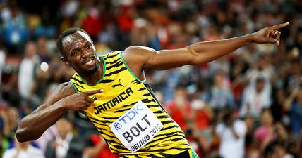 Usain Bolt proves again that he’s the fastest man on earth with 200m gold (Video)