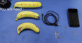 How to charge your mobile phone with a banana (Video)