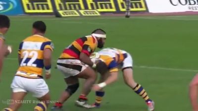 Rugby player destroyed when he tries to tackle “The Tongan Bear” (Video)