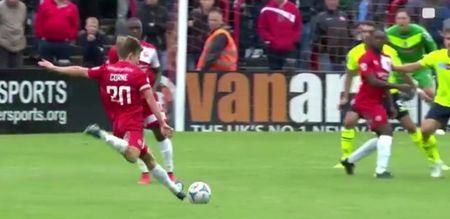 This screamer from non-league Welling is the best goal you’ll see all weekend (Video)