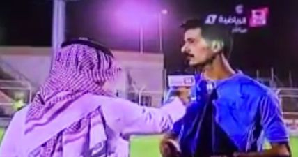 Saudi interviewer gets whacked by waterbomb – and carries on like nothing happened (Video)