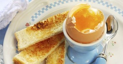 There’s a simple new way to get the perfect boiled egg (Pic)