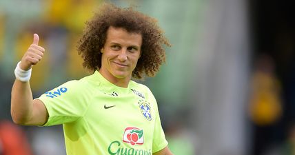 David Luiz can’t stop getting nutmegged (Video)