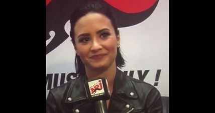 Singer Demi Lovato gets very confused during public Q&A (Video)