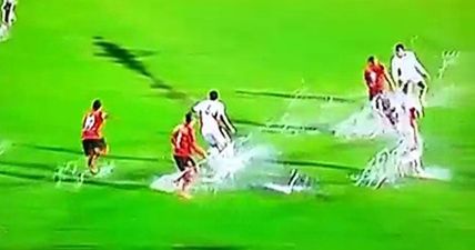 Watch Brazilian players struggle to pass and shoot in this very waterlogged Serie B game (Video)