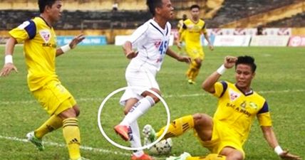 Vietnamese player banned for SIX months for reckless lunge (Video)