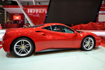 35 Ferraris need a new home as Vegas casino orders showroom closure