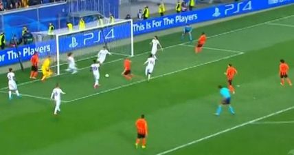 You need to see how 6 shots in 20 seconds fails to result in a goal for Shakhtar (Video)