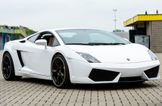 This British groom may miss his wedding after high speed police chase in Lamborghini supercar