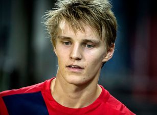 Martin Odegaard stops the ball dead with this beautiful piece of skill (Video)