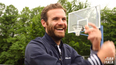 Juan Mata isn’t perfect – turns out he’s a bit cr*p at basketball (Video)