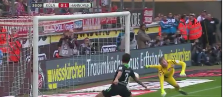 How did the referee miss this blatant ‘hand of god’ goal in the Bundesliga? (Video)