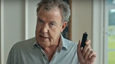 Segway-riding Jeremy Clarkson jokes about his BBC exit in new Amazon advert (Video)