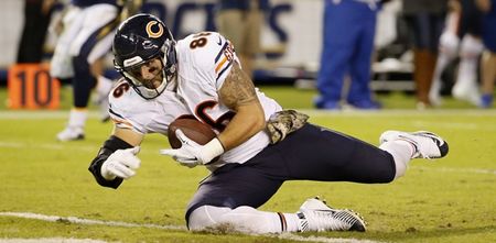 Watch this NFL player make a one-handed catch to cap a 13-point comeback win