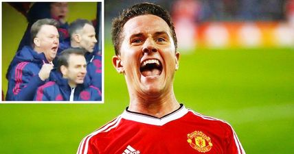 Ander Herrera loses it on the bench celebrating Man United’s winner (Video)