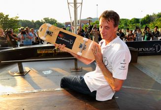 Tony Hawk still going strong as he attempts first ever horizontal loop on a skateboard (Video)