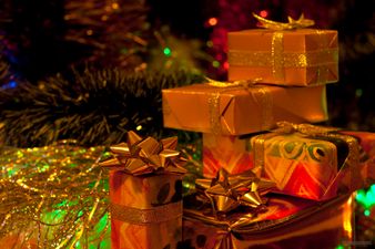 Survey reveals the names of people who give the best and worst gifts