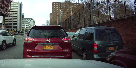 VIDEO: Sneaky motorists work together to screw waiting driver out of a parking space