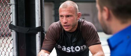 PIC: UFC star Cerrone still seems bitter at Reebok after huge fine