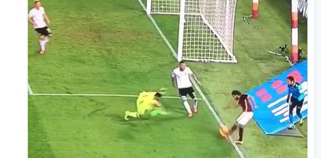 Roma’s Mohamed Salah scores ridiculous goal from impossibly tight angle