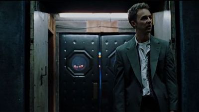 VIDEO: Fight Club without Tyler Durden is a paranoid mess