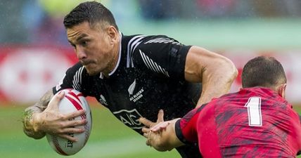 ‘Bloody legend’ Sonny Bill Williams gives Hong Kong Sevens trophy to crying New Zealand fan