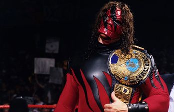 WWE wrestler Kane looked way different back in the ’90s