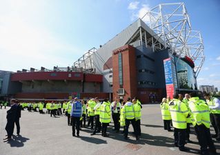 Manchester United to refund supporters following fake bomb “fiasco”