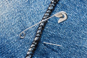 This is why so many people are wearing safety pins after the Brexit vote