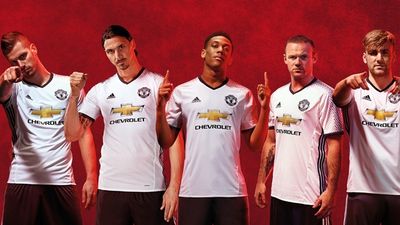 The new Manchester United third kit is absolutely pristine