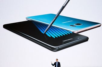 Samsung suspend sales on Galaxy Note 7 over explosive batteries