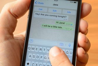 Turns out there’s a secret one-handed iPhone keyboard we’re not allowed to use