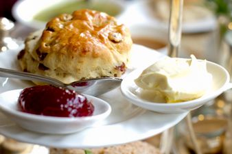 We have an official answer as to how to say scone correctly