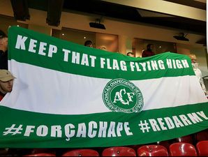 Man United fans to donate money raised by Chapecoense flag to bereaved families