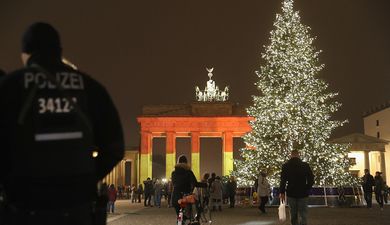 Islamic State claims responsibility for Berlin Christmas market attack