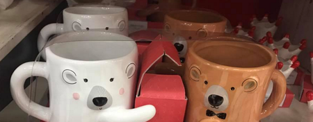 Sainsbury’s have kind of c*cked up the design of their “hugging bear” Valentine’s mugs