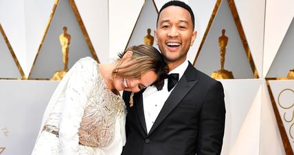 Something tells us that Chrissy Teigen was just a tad tired at the Oscars