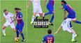 Ronaldinho sends former Manchester United midfielder for a hotdog with disgusting nutmeg