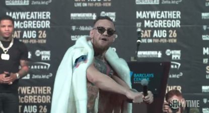 Conor McGregor: “I’m half black… from the belly button down”