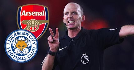 Football fans think Mike Dean made offside blunder before Arsenal goal