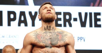 Startling weight difference between Conor McGregor and Floyd Mayweather confirmed