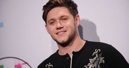 Niall Horan fans weren’t happy with Kelly Rowland at the AMAs