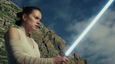 This brilliant fake review for The Last Jedi is going viral (Definitely no spoilers)